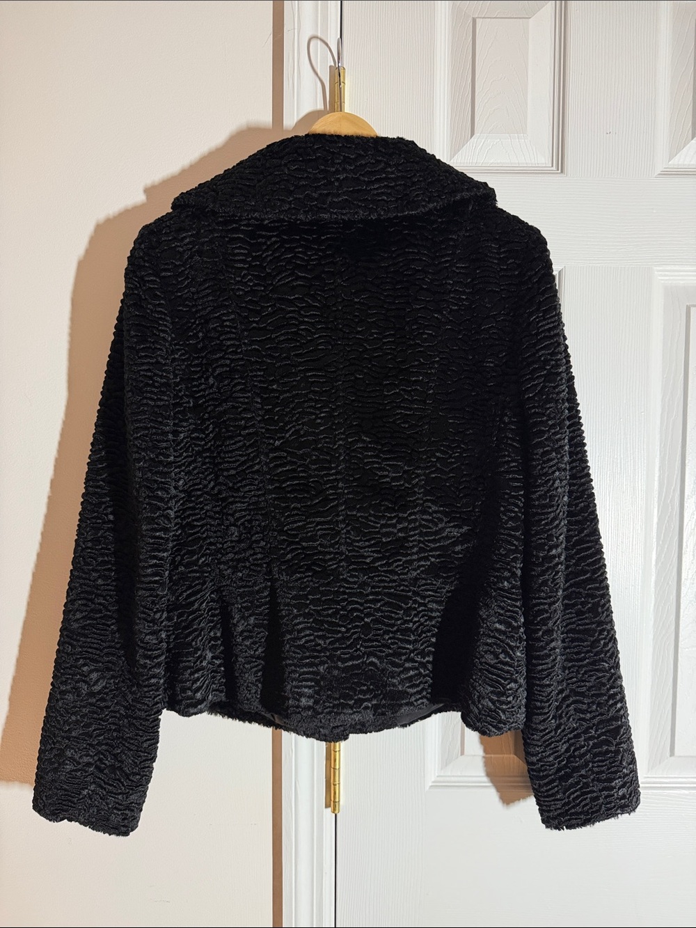 Philosophy Curly Faux Fur Cropped Jacket Shawl Collar Medium 10 Black Lined - Picture 5 of 10